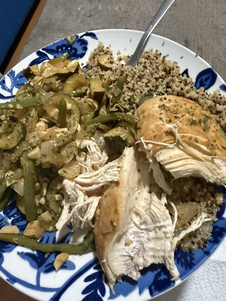 🍋 Lemon Chicken with Quinoa & Veggies image 1